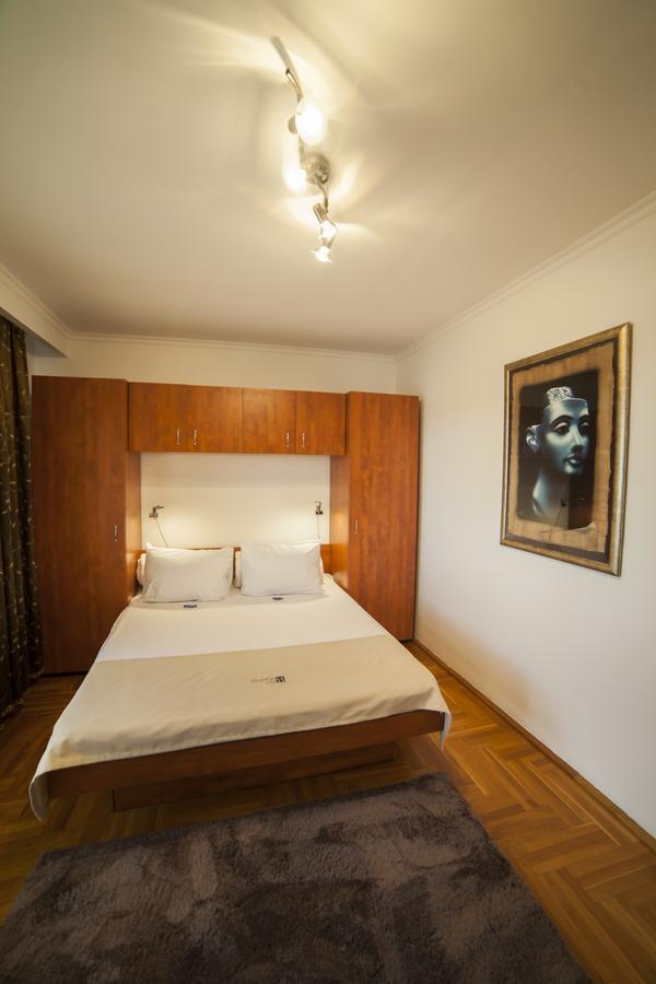 Business Class Apartment Cluj-Napoca Exterior foto
