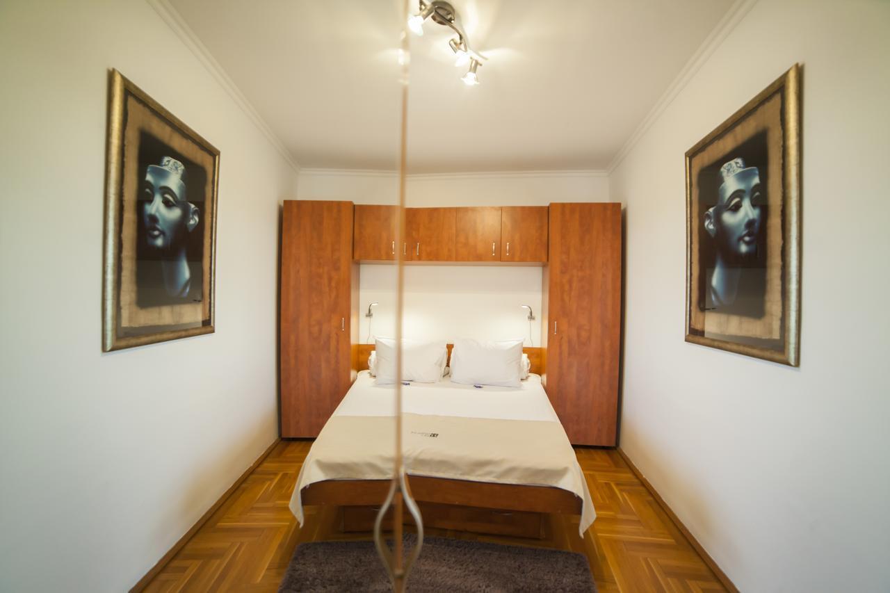 Business Class Apartment Cluj-Napoca Exterior foto